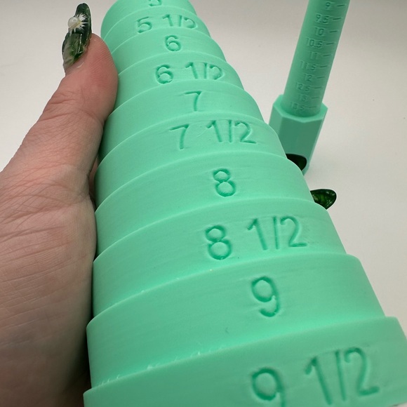 3 piece set:  Bracelet & Ring Sizer Set & Cell Phone Stand - custom color - Picture 4 of 6